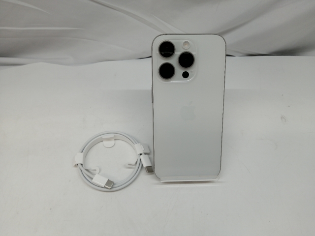【中古】Apple docomo 【SIMフリー】 iPhone 15 Pro 256GB ホワイトチタニウム MTUD3J/A【札幌】保証期間１ヶ月【ランクA】_7