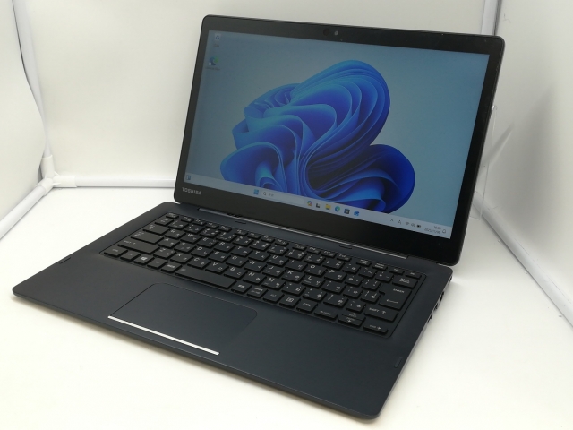【中古】TOSHIBA dynabook D83 D83/J PD83JMG434BAD21【札幌】保証期間１ヶ月【ランクB】