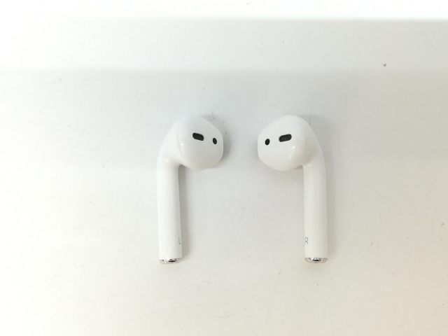 【中古】Apple AirPods（第2世代） ワイヤレス充電ケース MRXJ2J/A【札幌】保証期間１ヶ月