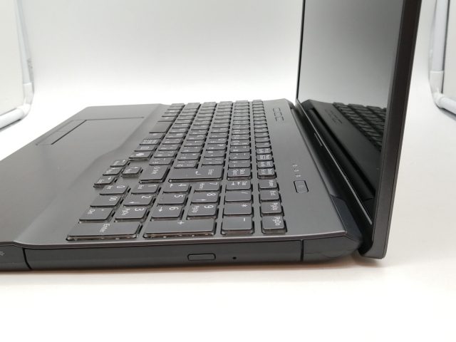 【中古】Fujitsu LIFEBOOK AH AH45/J3 FMVA45J3B ブライトブラック【i5-1235U 8G 256G(SSD) DVDマルチ WiFi 16LCD】【札幌南2条】保証期間１ヶ月【ランクC】_3