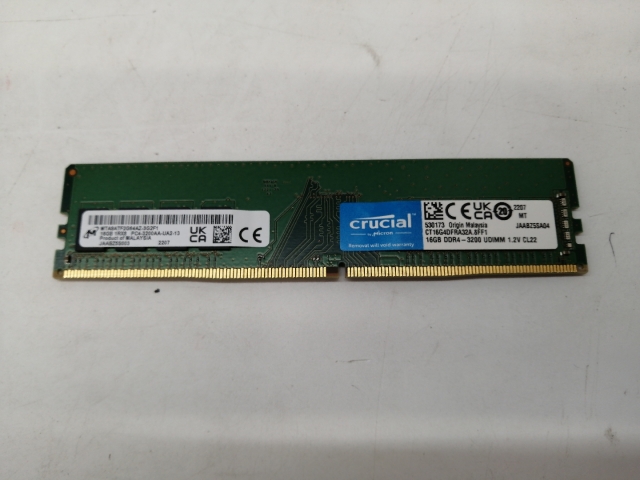 【中古】DDR4 16GB PC4-25600(DDR4-3200)【デスクトップPC用】【札幌】保証期間１週間