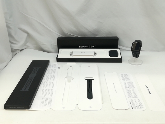 【中古】Apple Apple Watch Nike Series7 GPS 45mm ミッドナイトアルミ/スポーツバンド アンスラサイト/ブラックNike【大須アメ横】保証期間１ヶ月【ランクC】_5