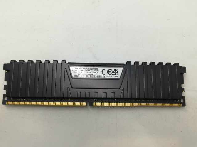 【中古】DDR4 16GB PC4-25600(DDR4-3200)【デスクトップPC用】【札幌】保証期間１週間_1