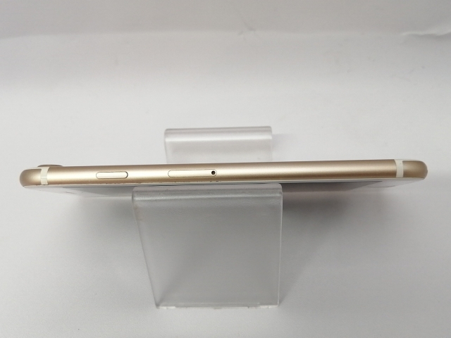 【中古】Apple SoftBank 【SIMロック解除済み】 iPhone 7 128GB ゴールド MNCM2J/A【川越クレアモール】保証期間１週間【ランクC】_5