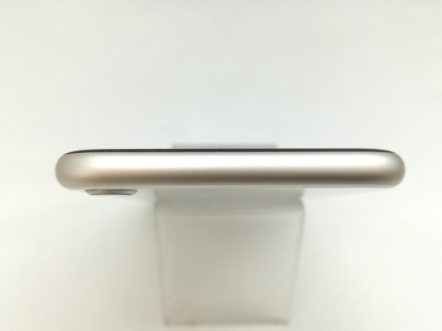 【中古】Apple SoftBank 【SIMフリー】 iPhone SE（第3世代） 64GB スターライト MMYD3J/A【札幌】保証期間１ヶ月【ランクA】_2