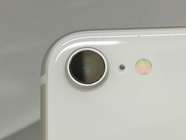 【中古】Apple SoftBank 【SIMフリー】 iPhone SE（第3世代） 64GB スターライト MMYD3J/A【札幌】保証期間１ヶ月【ランクA】_6