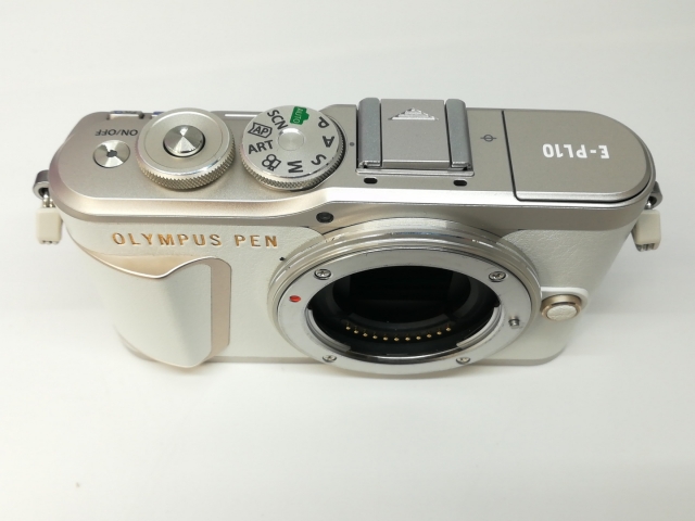 中古】OLYMPUS PEN E-PL10 14-42mm EZ レンズキット ホワイト【札幌