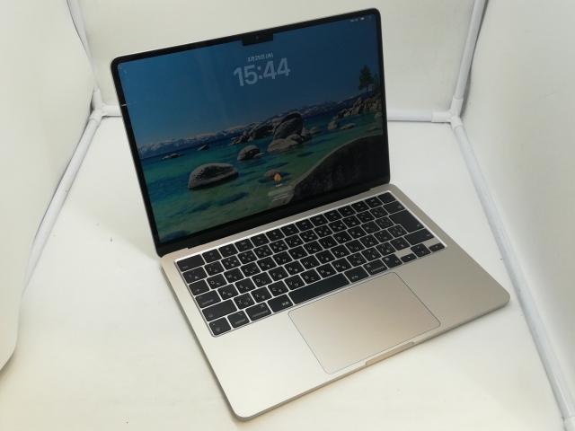 中古】Apple MacBook Air 13インチ M2(CPU:8C/GPU:8C) 8GB/256GB 