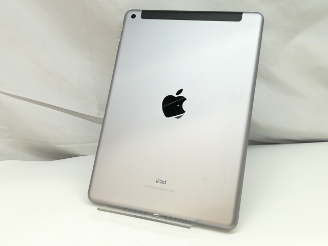 【中古】Apple SoftBank 【SIMロック解除済み】 iPad（第5世代/2017） 128GB スペースグレイ MP262J/A【札幌】保証期間１ヶ月【ランクB】