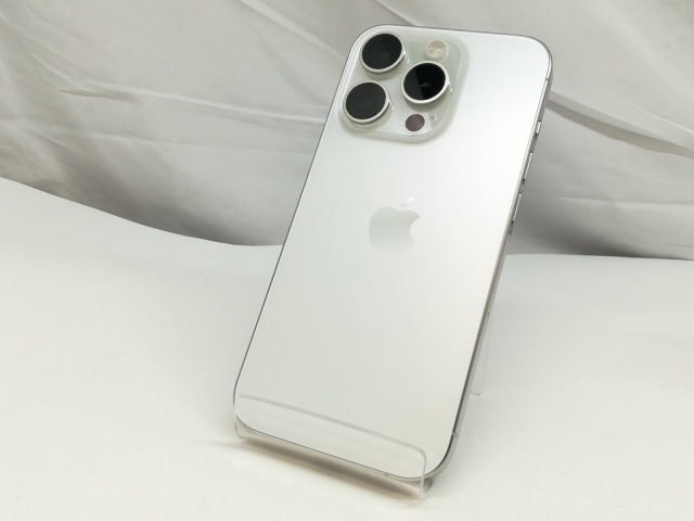 iPhone 15 Pro Max 256GB(ホワイトチタニウム) ジャンク iPhone 15 Pro