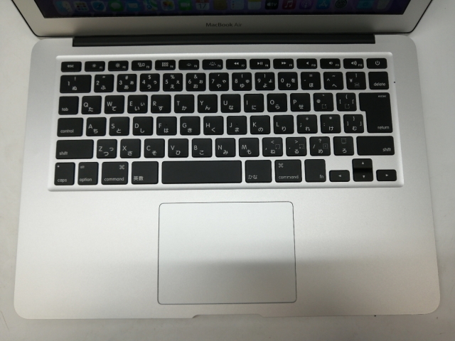 【中古】Apple MacBook Air 13in CTO (Mid 2017) Core i5(1.8G)/8G/128G(SSD)【札幌】言いはなつ継続期間１ヶ月【位置づけるB】