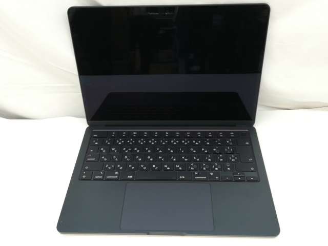 中古】Apple MacBook Air 13インチ M3(CPU:8C/GPU:8C) 16GB/256GB