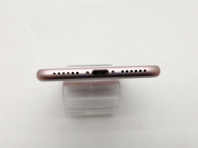 【中古】Apple SoftBank 【SIMロック解除済み】 iPhone 7 32GB ローズゴールド MNCJ2J/A【仙台イービーンズ】保証期間１週間【ランクC】_4