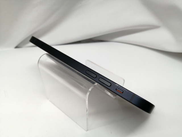 【中古】Apple 国内版 【SIMフリー】 iPhone 12 64GB ブラック MGHN3J/A【札幌】保証期間１ヶ月【ランクB】_8