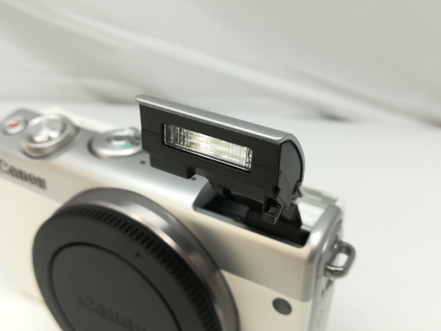 【中古】Canon EOS M100 ボディ ホワイト【札幌】保証期間１ヶ月【ランクB】_2