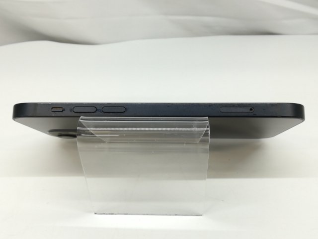 中古】Apple docomo 【SIMロック解除済み】 iPhone 12 128GB ブラック