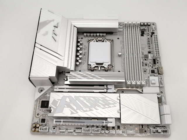 パナソニック LED電球プレミア LDA7NGE17Z60ESW22T 3箱 lda5ddge17sz4.jpg