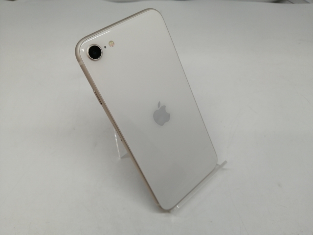 【中古】Apple docomo 【SIMフリー】 iPhone SE（第3世代） 64GB スターライト MMYD3J/A【札幌】保証期間１ヶ月【ランクA】