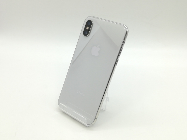 iPhone 16 Pro 256GB docomo版ホワイトチタニウム