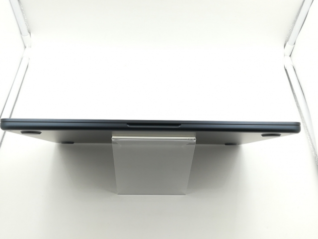 【中古】Apple MacBook Air 13インチ M2(CPU:8C/GPU:8C) 16GB/256GB ミッドナイト MC7X4J/A (M2,2022)【福岡筑紫】保証期間１ヶ月【ランクB】_4
