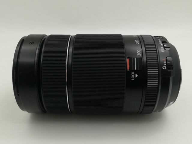 【中古】FujiFilm フジノンレンズ XF70-300mmF4-5.6 R LM OIS WR (Fujifilm Xマウント/APS-C)【福岡筑紫】保証期間１ヶ月【ランクB】_4