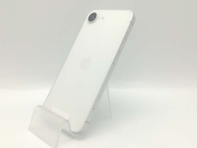 【未使用】Apple docomo 【SIMフリー】iPhone 16e 128GB ホワイト MD1R4J/A【福岡天神】保証期間３ヶ月_1