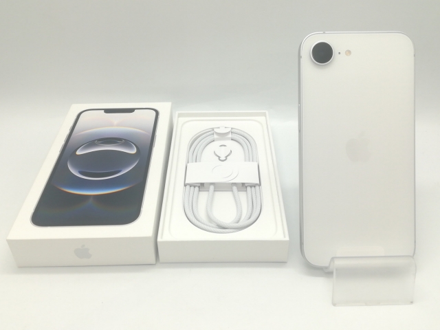 【未使用】Apple docomo 【SIMフリー】iPhone 16e 128GB ホワイト MD1R4J/A【福岡天神】保証期間３ヶ月_3