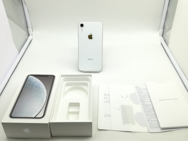 中古 iPhone XR 64GB simロック解除済 ホワイト Apple iPhone Xr 64GB