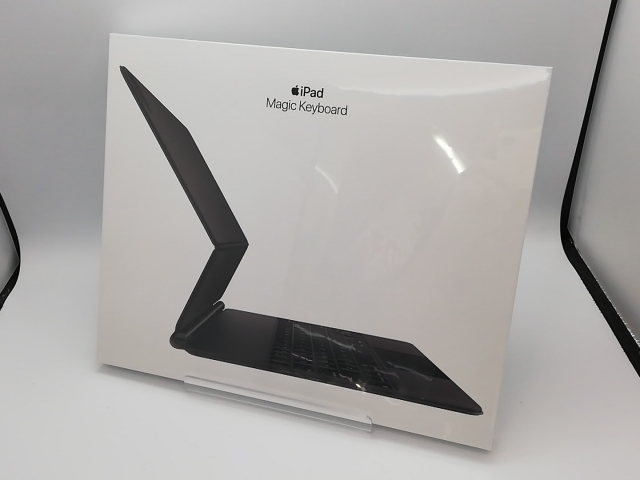 Apple Magic Keyboard MJQK3J/A 黒色 Apple Magic Keyboard 12.9インチ