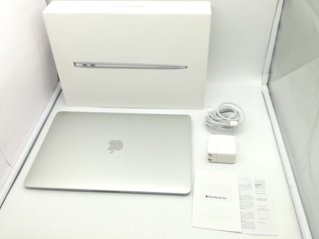 【中古】Apple MacBook Air 13インチ CTO (M1・2020) シルバー Apple M1(CPU:8C/GPU:8C)/8G/1T【福岡筑紫】保証期間１ヶ月【ランクB】