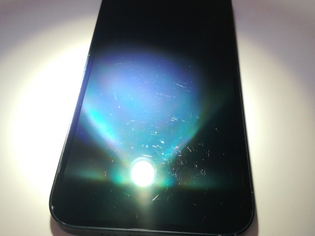 【中古】【赤ロム保証あり】Apple au 【SIMフリー】 iPhone 14 128GB ミッドナイト MPUD3J/A【福岡筑紫】保証期間１ヶ月【ランクB】_7