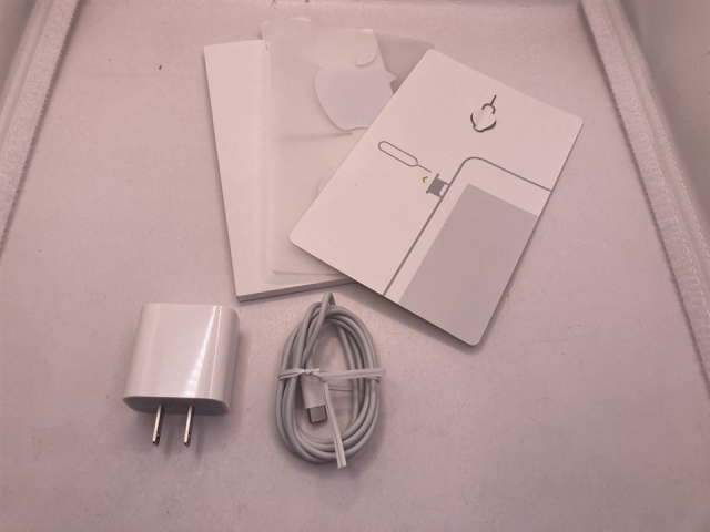 【中古】Apple au 【SIMロック解除済み】 iPad（第8世代/2020） 32GB シルバー MYMJ2J/A【広島本通】保証期間１ヶ月【ランクB】_7