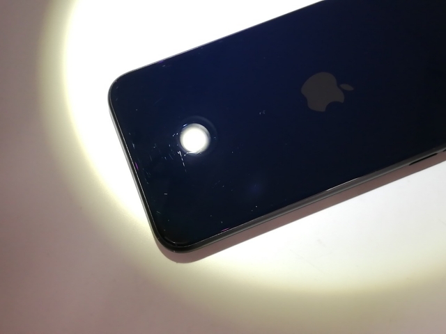 【中古】Apple docomo 【SIMフリー】 iPhone SE（第3世代） 64GB ミッドナイト MMYC3J/A【福岡筑紫】保証期間１ヶ月【ランクC】