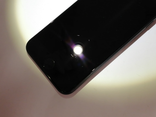 【中古】Apple docomo 【SIMフリー】 iPhone SE（第3世代） 64GB ミッドナイト MMYC3J/A【福岡筑紫】保証期間１ヶ月【ランクC】