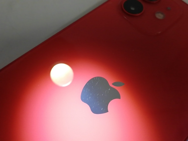 【中古】Apple docomo 【SIMロック解除済み】 iPhone 12 128GB (PRODUCT)RED MGHW3J/A【熊本】保証期間１ヶ月【ランクB】_8