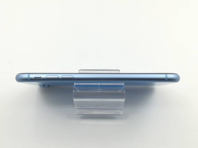 中古】Apple SoftBank 【SIMロック解除済み】 iPhone XR 64GB ブルー