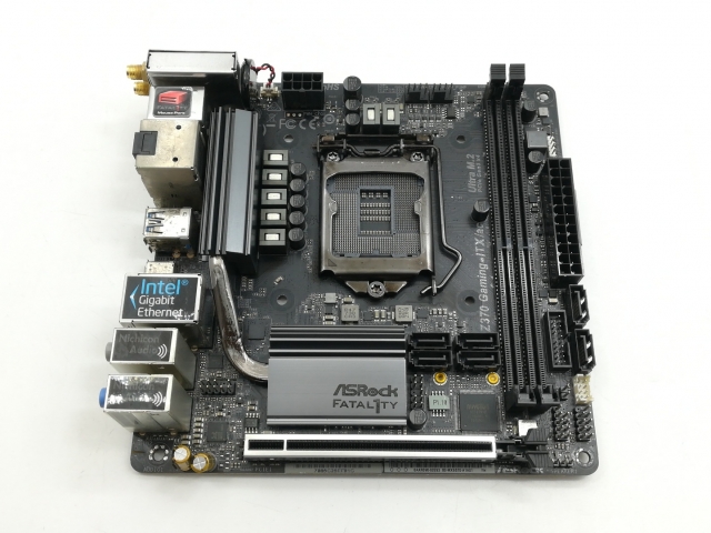 【中古】ASRock Fatal1ty Z370 Gaming-ITX/ac Z370/LGA1151/Mini-ITX【福岡筑紫】保証期間１週間