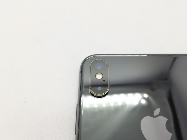【中古】Apple docomo 【SIMロック解除済み】 iPhone XS Max 512GB スペースグレイ MT6X2J/A【立川フロム中武】保証期間１ヶ月【ランクA】_6