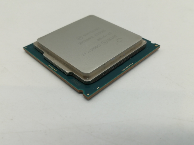中古】Intel Core i7-9700 (3GHz/TB:4.7GHz/SRG13/R0) bulk