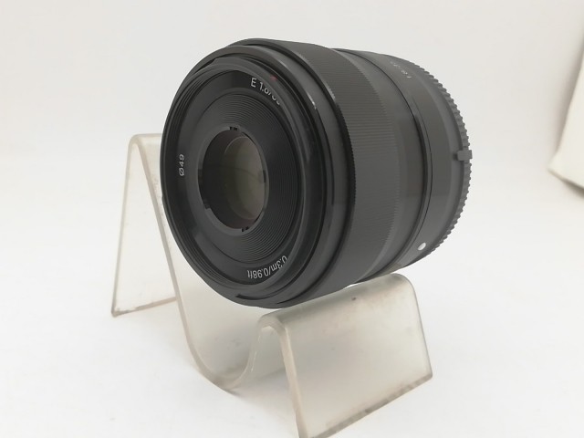 【中古】SONY E 35mm F1.8 OSS (SEL35F18) (SONY Eマウント/APS-C)【秋葉5号】保証期間１ヶ月【ランクA】