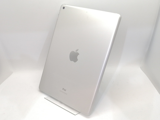 【中古】Apple 【Wi-Fi】 iPad（第8世代/2020） 32GB シルバー MYLA2J/A【高崎モントレー】保証期間１ヶ月【ランクC】