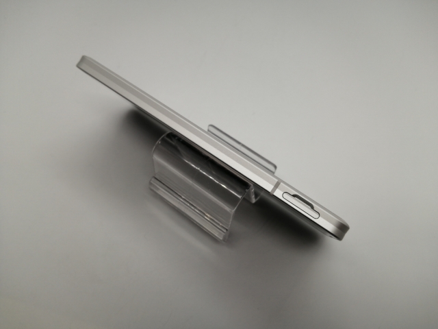 【中古】SHARP 楽天モバイル 【SIMフリー】 AQUOS Sense6 シルバー 4GB 64GB SH-RM19【大須アメ横】保証期間１ヶ月【ランクA】_4