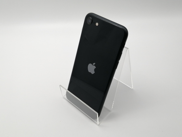 iPhone iPhone SE 第3世代 (SE3) ブラック64GB SIMフリー完動品 iPhone iPhone SE 第3世代 (SE3) ブラック64GB SIMフリー完動品