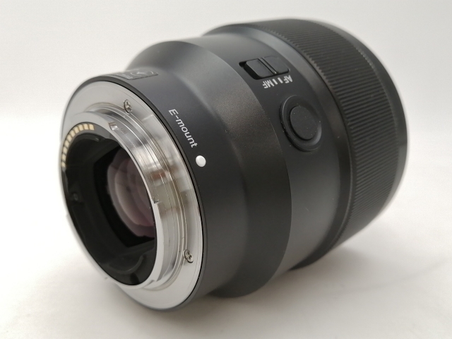 中古】SONY FE 85mm F1.8 (SEL85F18) (SONY Eマウント(FE))【新宿2