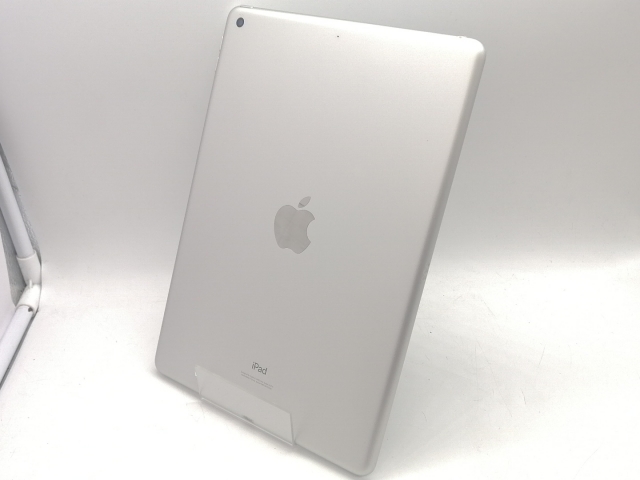 【中古】Apple 【Wi-Fi】 iPad（第8世代/2020） 32GB シルバー MYLA2J/A【熊本】保証期間１ヶ月【ランクC】