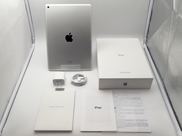 iPad （10.2） 第9世代 Wi-Fi MK2L3J/A 64GB 銀（APPLE 〔中古