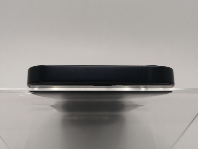 【中古】Apple docomo 【SIMロック解除済み】 iPhone 12 mini 256GB ブラック MGDR3J/A【川崎駅前】保証期間１ヶ月【ランクB】_2