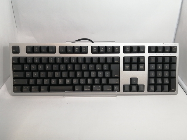 【中古】東プレ REALFORCE SA for Mac R2SA-JP3M-BK [日本語配列/30g/ブラック+シルバー]【新宿】保証期間１週間の通販は