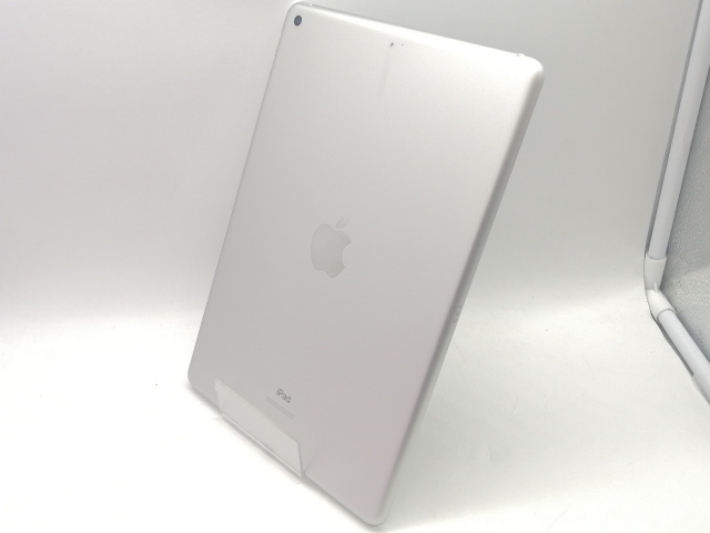 【中古】Apple 【Wi-Fi】 iPad（第8世代/2020） 32GB シルバー MYLA2J/A【熊本】保証期間１ヶ月【ランクC】