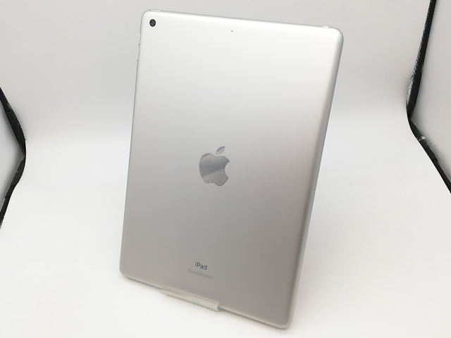 【中古】Apple 【Wi-Fi】 iPad（第8世代/2020） 32GB シルバー MYLA2J/A【鹿児島中町】保証期間１ヶ月【ランクC】